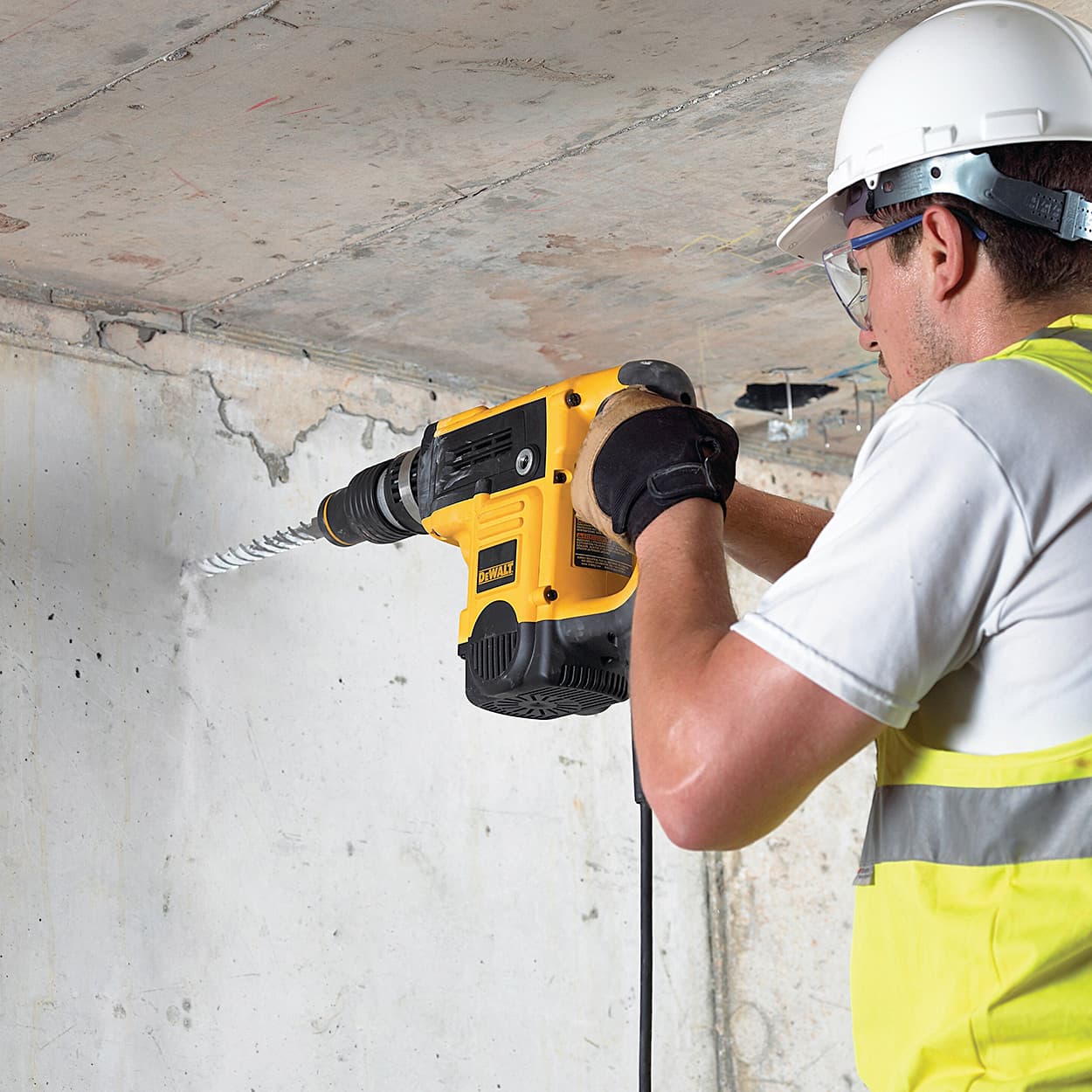 Buy Dewalt 16 x 540 mm Extreme SDS Max Cutter Drill Bit, DT60201