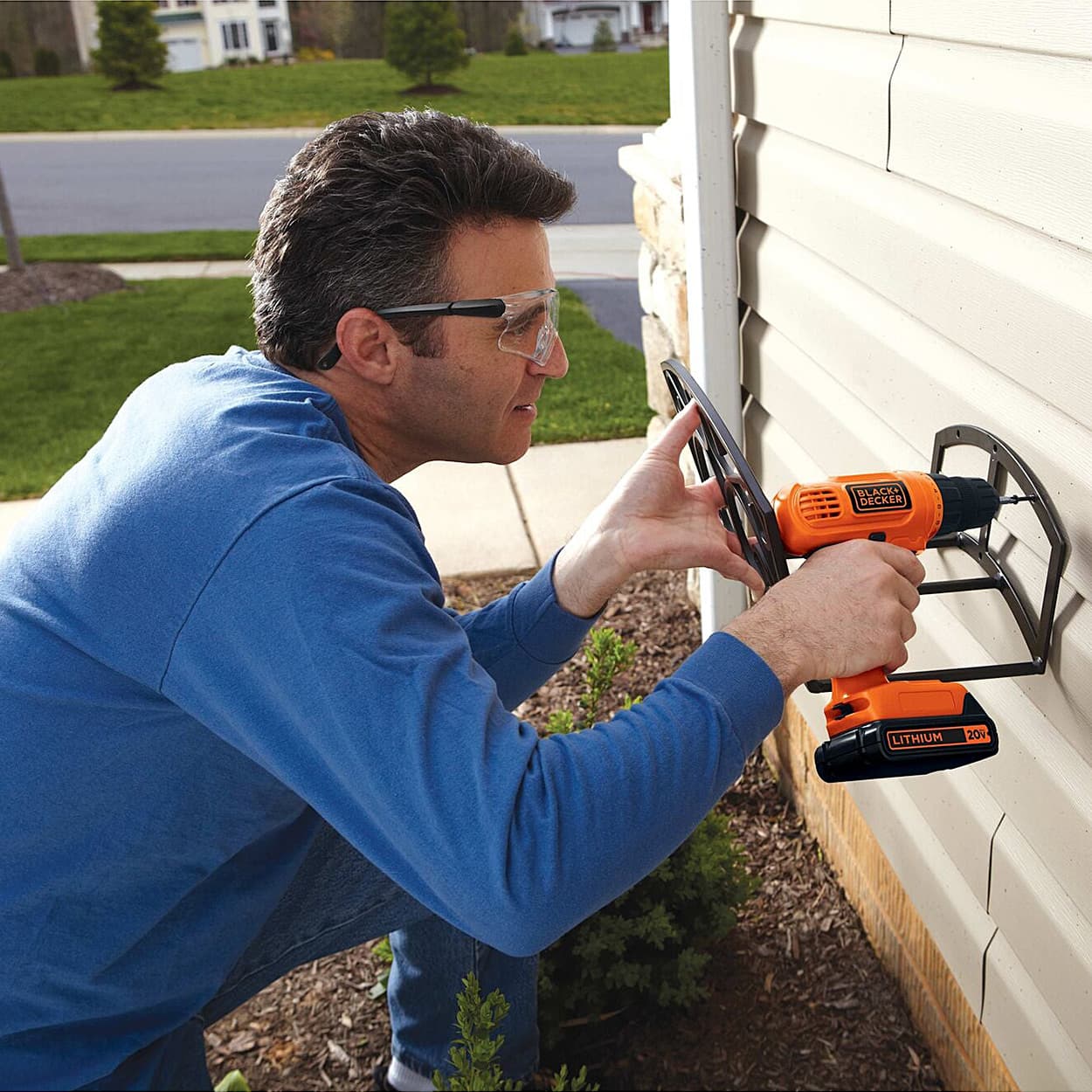 Buy Black+Decker 20V 10mm Cordless Drill Driver With 1x Li