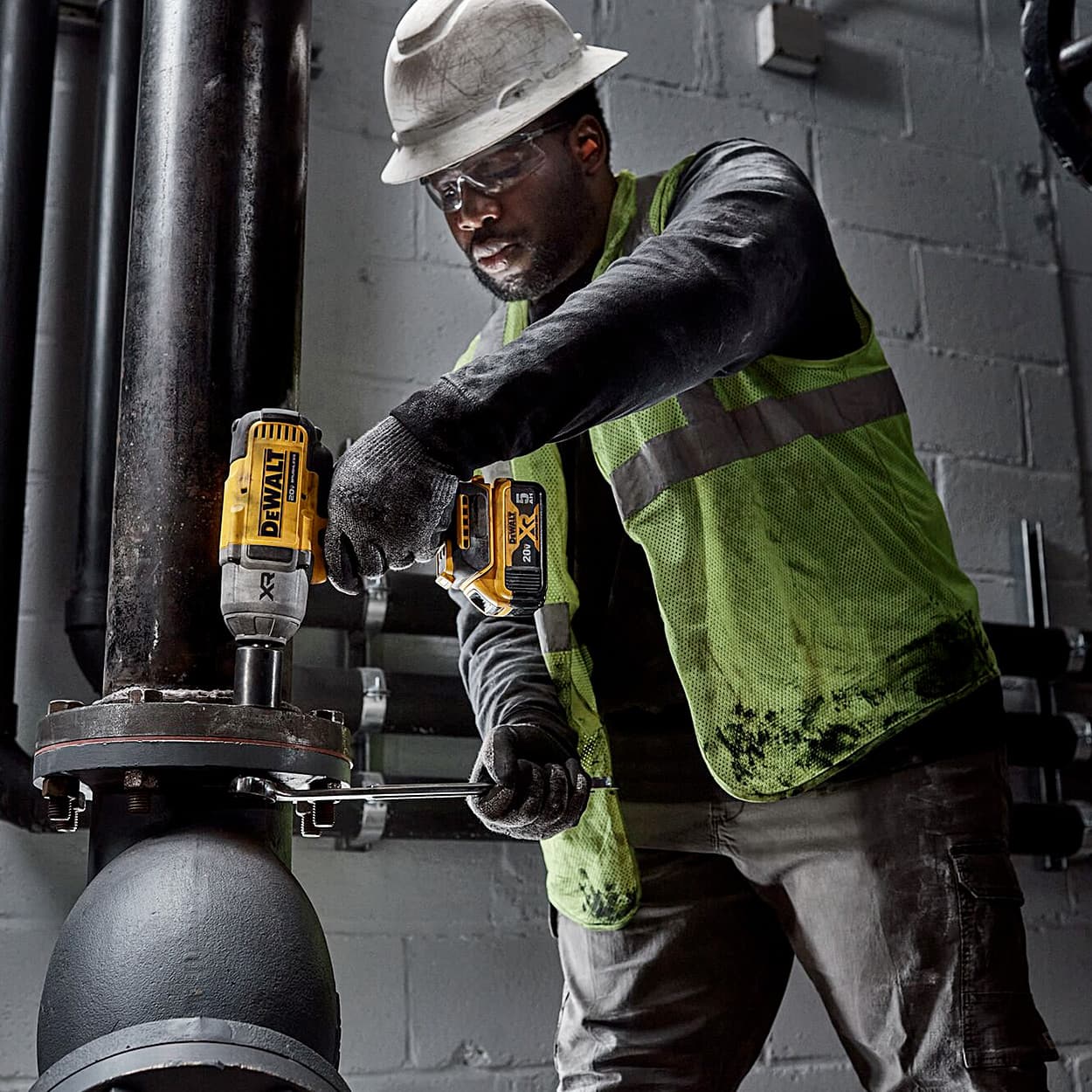 Dewalt Highest Torque Cordless Impact Dewalt 18V 1/2 Inch XR Cordless  Brushless High Torque Impact Wrench (Bare Tool), DCF900N-B1