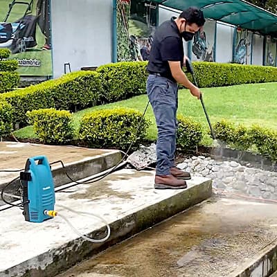 Makita 10 MPa (100 Bar) High Pressure Washer, HW101 - Main Image